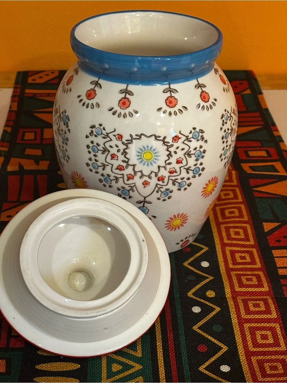Grace's Bakeware Ceramic Painted Floral Red/Blue Cookie Jar/Canister